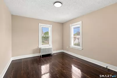 100 Austin Street, New Britain, CT 06051 - Photo 17