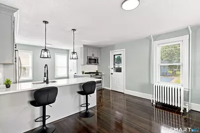 100 Austin Street, New Britain, CT 06051 - Photo 9