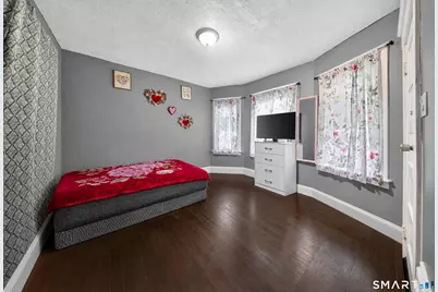 206 Clark Street, New Britain, CT 06051 - Photo 9