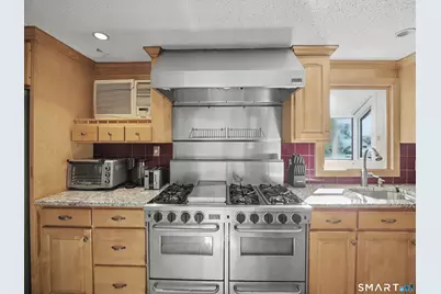 52 Consolation Street, Bristol, CT 06010 - Photo 11