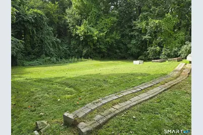 18 Tree Top Lane, East Windsor, CT 06016 - Photo 31