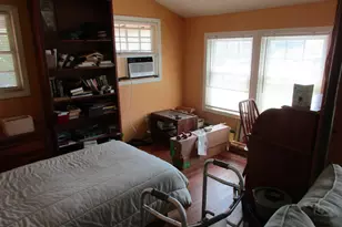 24 Monroe St, Milford, CT 06460 - Photo 11