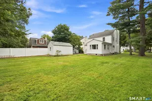 217 Penn Dr, West Hartford, CT 06119 - Photo 35
