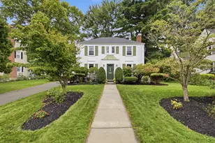 291 Fern St, West Hartford, CT 06119 - Photo 1