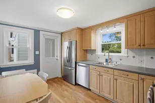 291 Fern St, West Hartford, CT 06119 - Photo 17