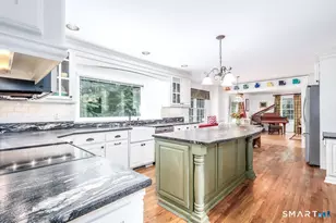 26 Bayberry Ln, New Milford, CT 06776 - Photo 7