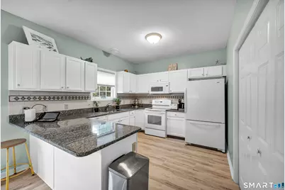 66 Dannys Way #66, Wallingford, CT 06492 - Photo 9