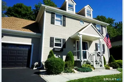 46 Clarence Court, Middletown, CT 06457 - Photo 5