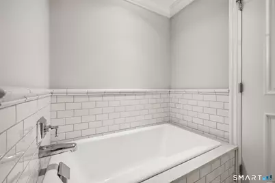 85 Memorial Road #411, West Hartford, CT 06107 - Photo 31