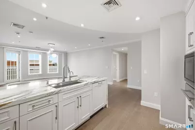 85 Memorial Road #411, West Hartford, CT 06107 - Photo 21