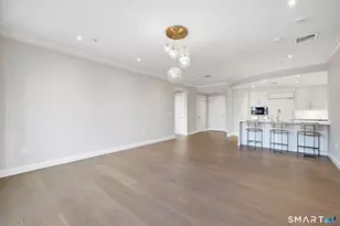 85 Memorial Rd, West Hartford, CT 06107 - Photo 11