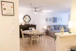 2 Putter Dr, Wallingford, CT 06492 - Photo 9