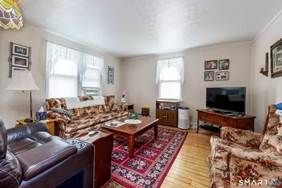 17-19 North Chestnut Street, Plainfield, CT 06387 - Photo 3