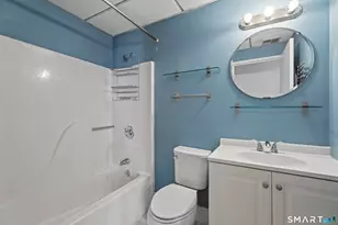 196 Crown St, New Haven, CT 06510 - Photo 21