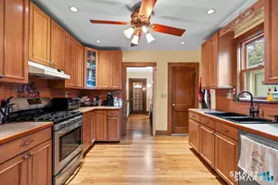 34 Glenwood Ave, Stratford, CT 06614 - Photo 17