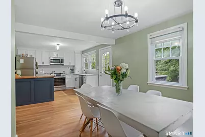 4 Cedarhurst Lane, Fairfield, CT 06825 - Photo 13
