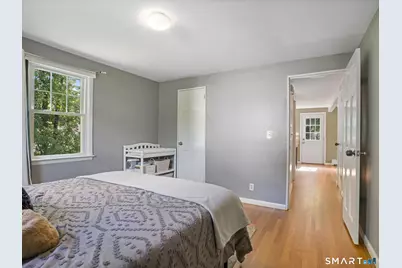 4 Cedarhurst Lane, Fairfield, CT 06825 - Photo 17