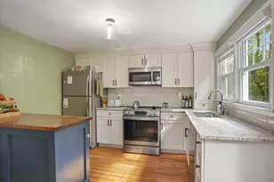 4 Cedarhurst Ln, Fairfield, CT 06825 - Photo 7