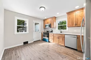 23 Leaf Ave, Waterbury, CT 06705 - Photo 7