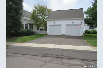 32 Pickering Lane #32, Wethersfield, CT 06109 - Photo 25