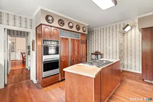 436 St Ronan St, New Haven, CT 06511 - Photo 23