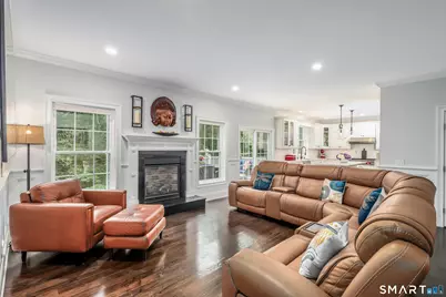 105 Perry Avenue, Norwalk, CT 06850 - Photo 15