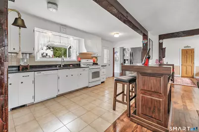 75 Robert Treat Parkway, Milford, CT 06460 - Photo 5