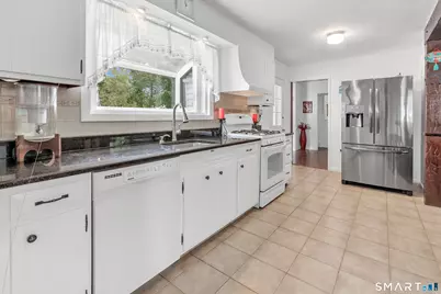 75 Robert Treat Parkway, Milford, CT 06460 - Photo 7