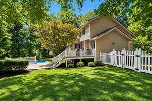 38 Twin Lakes Dr, Waterford, CT 06385 - Photo 3