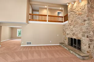38 Twin Lakes Dr, Waterford, CT 06385 - Photo 7