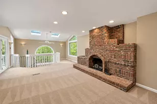 38 Twin Lakes Dr, Waterford, CT 06385 - Photo 9