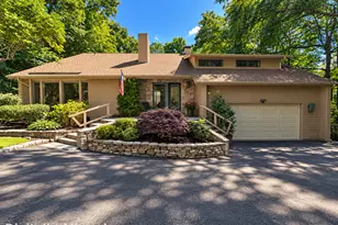 38 Twin Lakes Dr, Waterford, CT 06385 - Photo 1
