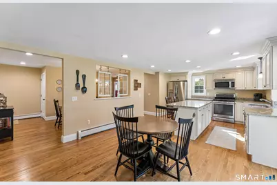 14 Redwood Drive, Bethel, CT 06801 - Photo 9