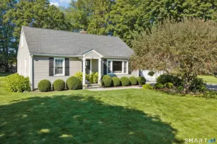 14 Redwood Dr, Bethel, CT 06801 - Photo 1