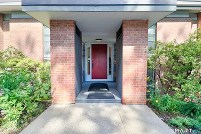 160 Fairfield Woods Road #48, Fairfield, CT 06825 - Photo 1