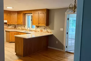163 Oak St, Southington, CT 06489 - Photo 3