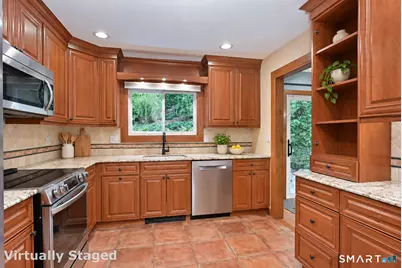 4 Frontier Lane, Danbury, CT 06810 - Photo 19
