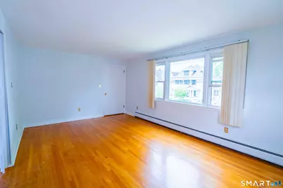 326 Grovers Avenue, Bridgeport, CT 06605 - Photo 11