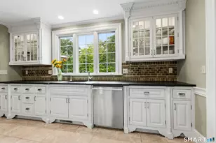 121 Cedar Ln, Ridgefield, CT 06877 - Photo 11