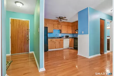 216 Quinnipiac Avenue #210, North Haven, CT 06473 - Photo 3