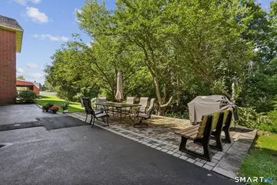 216 Quinnipiac Avenue #210, North Haven, CT 06473 - Photo 11