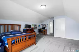 8 Mather Cir, Windsor Locks, CT 06096 - Photo 19