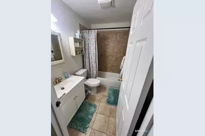 33 Essex Court #33, Meriden, CT 06450 - Photo 17