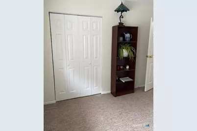 33 Essex Court #33, Meriden, CT 06450 - Photo 15