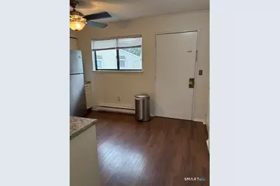 33 Essex Court #33, Meriden, CT 06450 - Photo 5