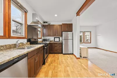 33 Central Avenue, Milford, CT 06460 - Photo 5