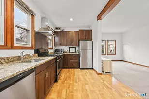 33 Central Ave, Milford, CT 06460 - Photo 5