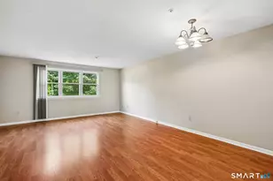 1 E Gate Ln, Hamden, CT 06514 - Photo 11