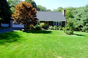 149 Terry Plains Rd, Bloomfield, CT 06002 - Photo 1