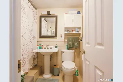 7 Rodline Road, Danbury, CT 06811 - Photo 35
